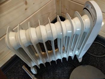 should you sleep with heater on?